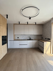 House, NR 